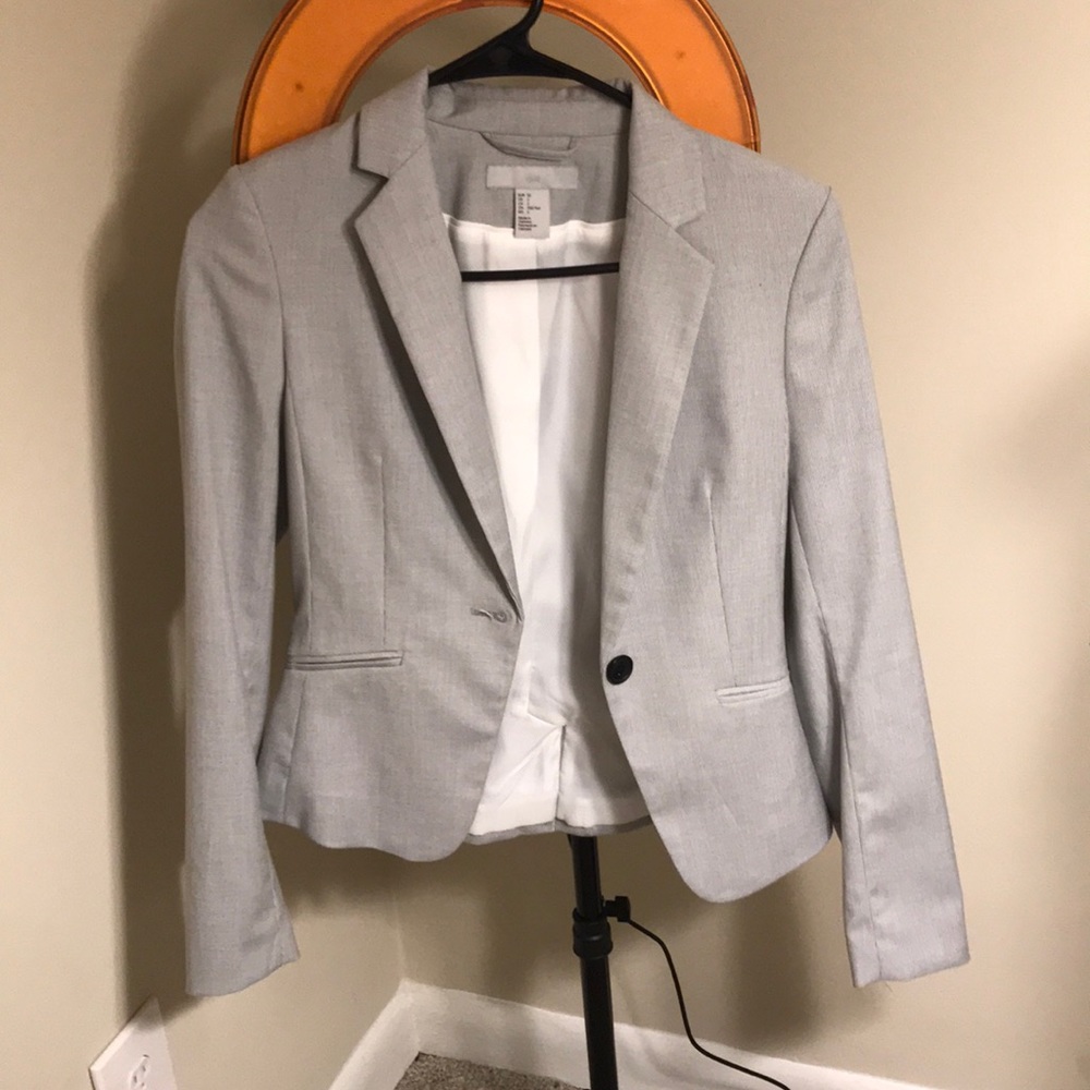 Gray blazer
